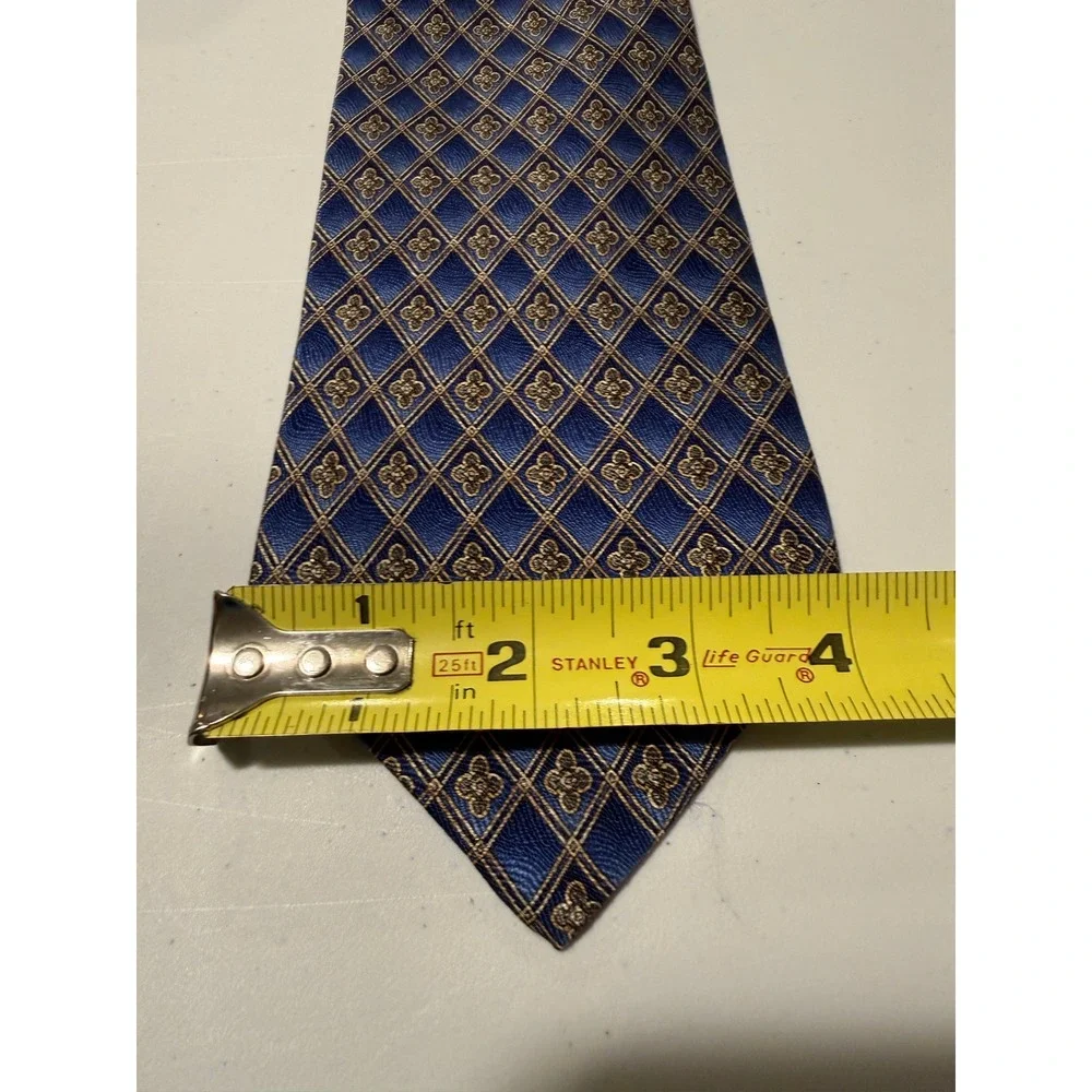 Roundtree & Yorke Mens Silk Handmade‎ Blue Gold Geometric Pattern Necktie